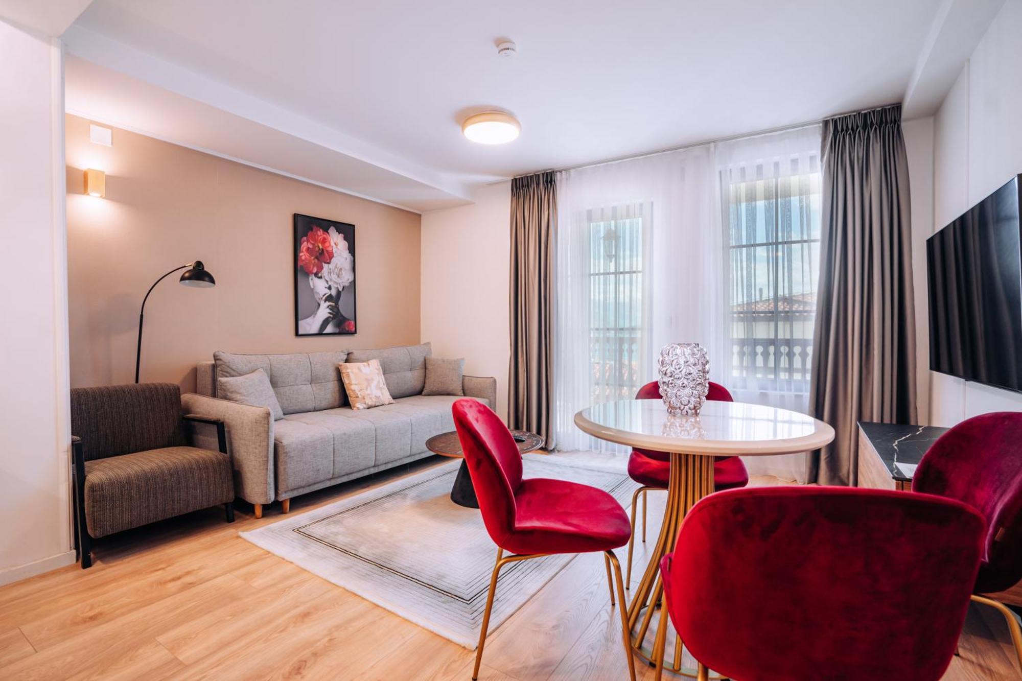 Pupin Saraiste Apartment